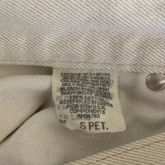 Vintage 90s Riveted Lee Denim High Rise Straight Leg 26” Petite Cream Beige - Picture 5 of 6